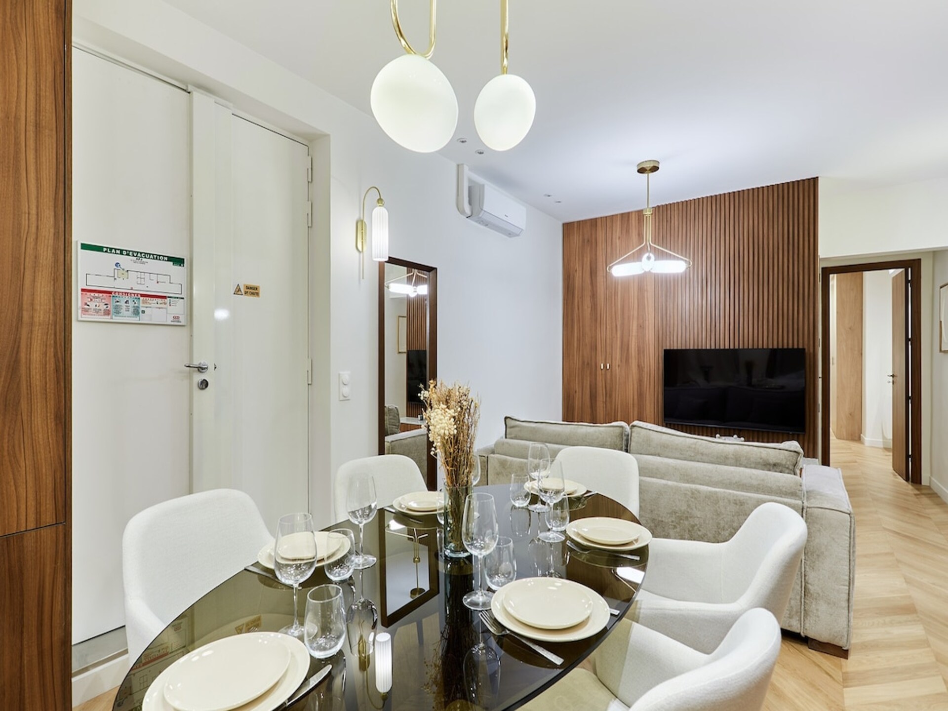 Stijlvol appartement met airco bij metro Bonne Nouvelle in centrum Parijs - foto 9