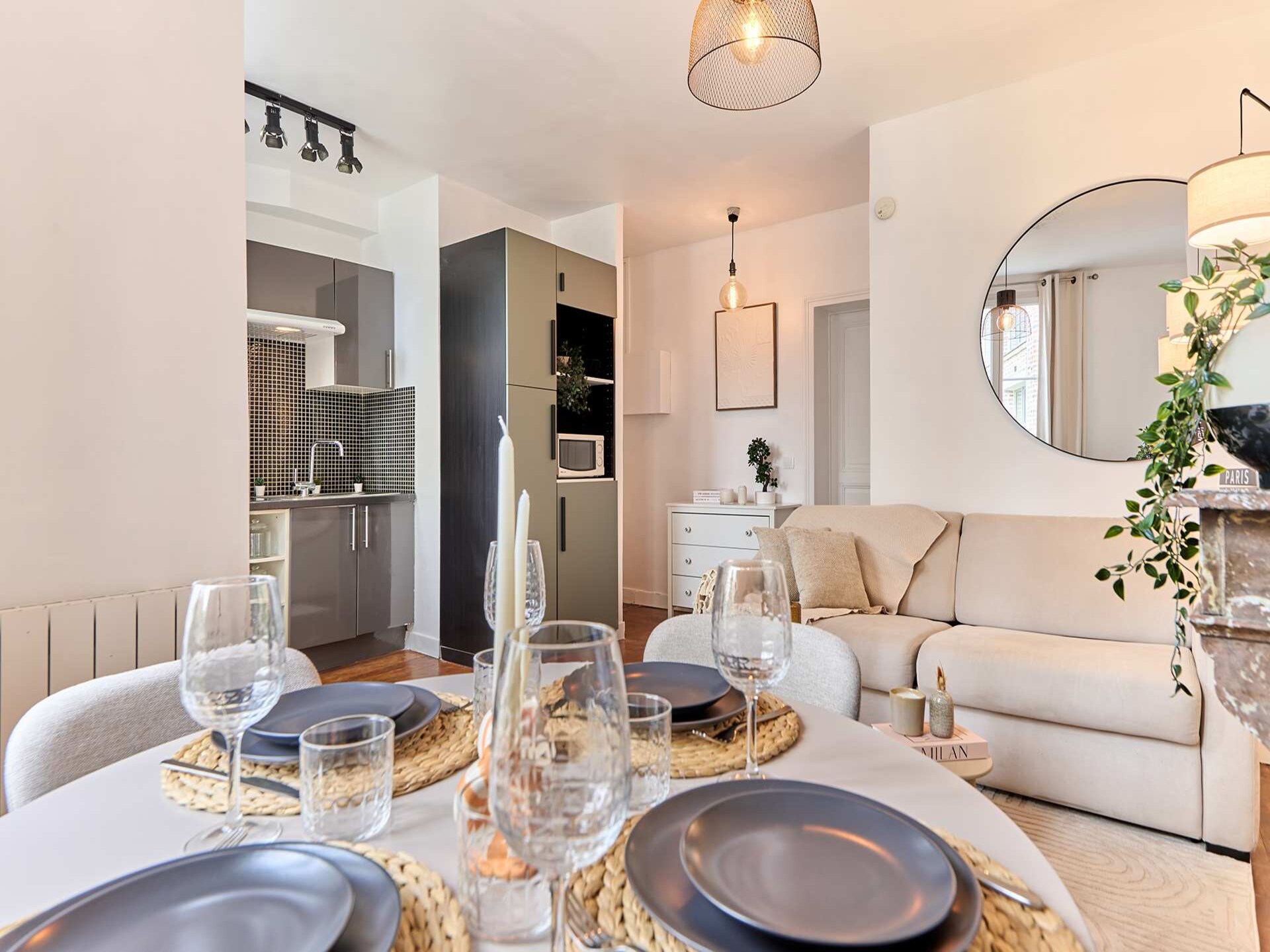 Gerenoveerd appartement bij Parc des Expositions in Parijs – 4 personen - foto 9