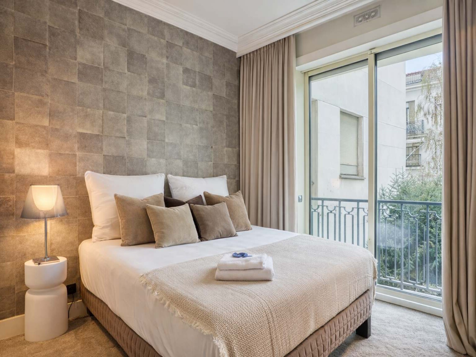 Luxe appartement 111m² met terras aan Boulevard Maurice Barrès, Neuilly-sur-Seine - foto 15
