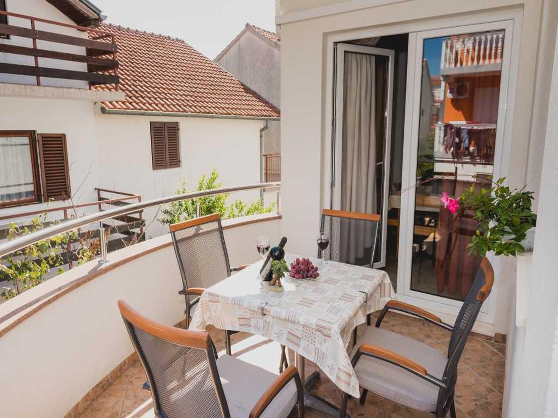 Strandappartement met panoramisch zeezicht in Srima - foto 12