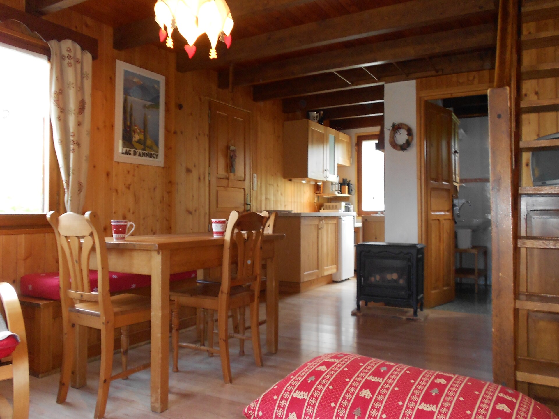 Authentiek chalet voor 5 personen aan de bosrand bij Notre Dame de Bellecombe - foto 10