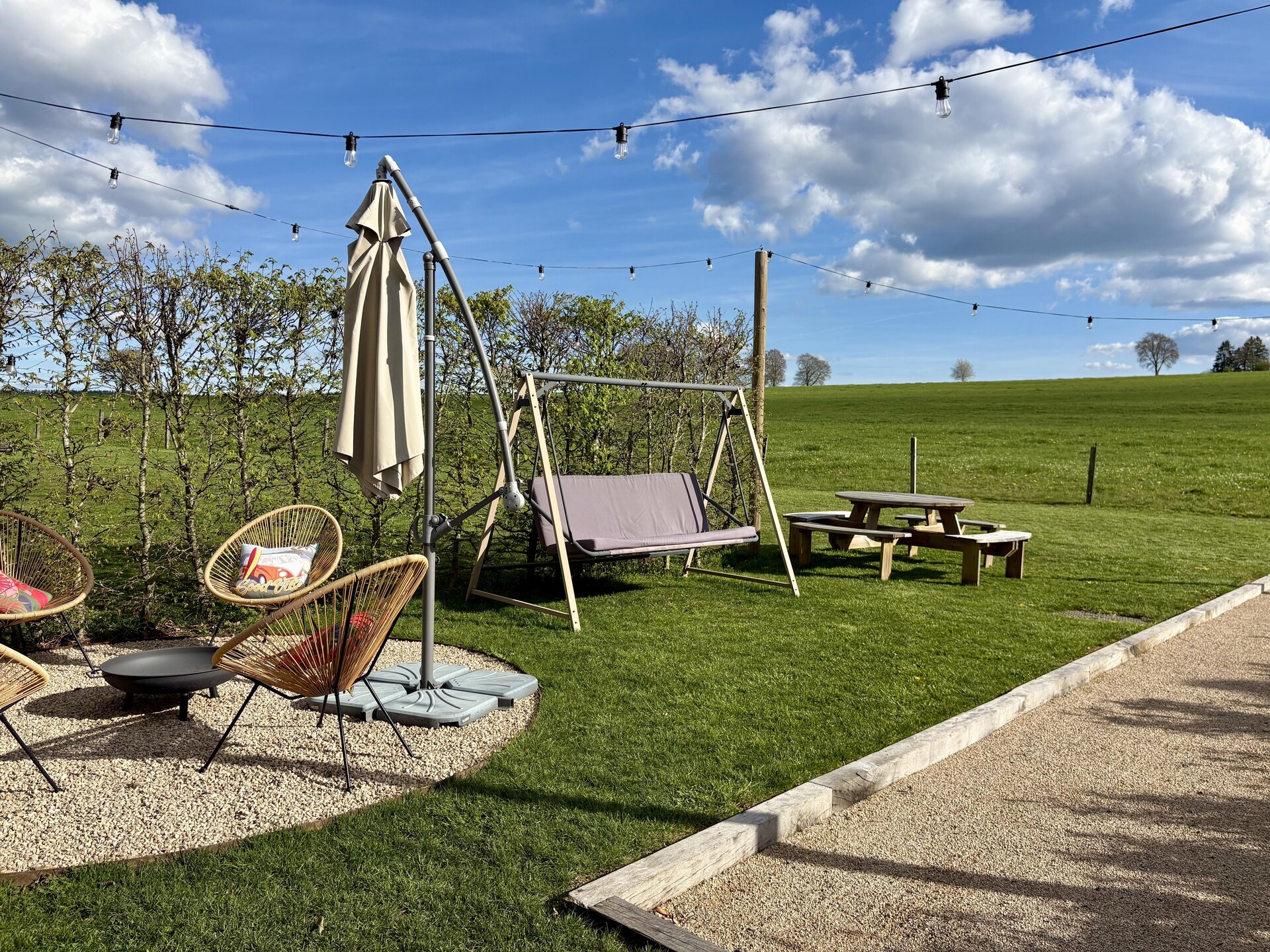 Luxe wellnessappartement met jacuzzi en tuin bij Malmédy - foto 7