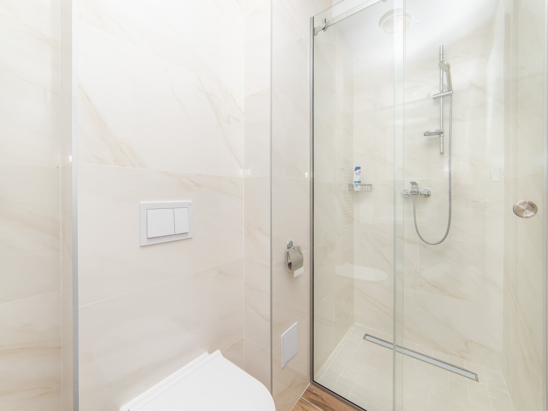 Modern appartement aan zee in Gradac, op 100 meter van het strand - foto 13