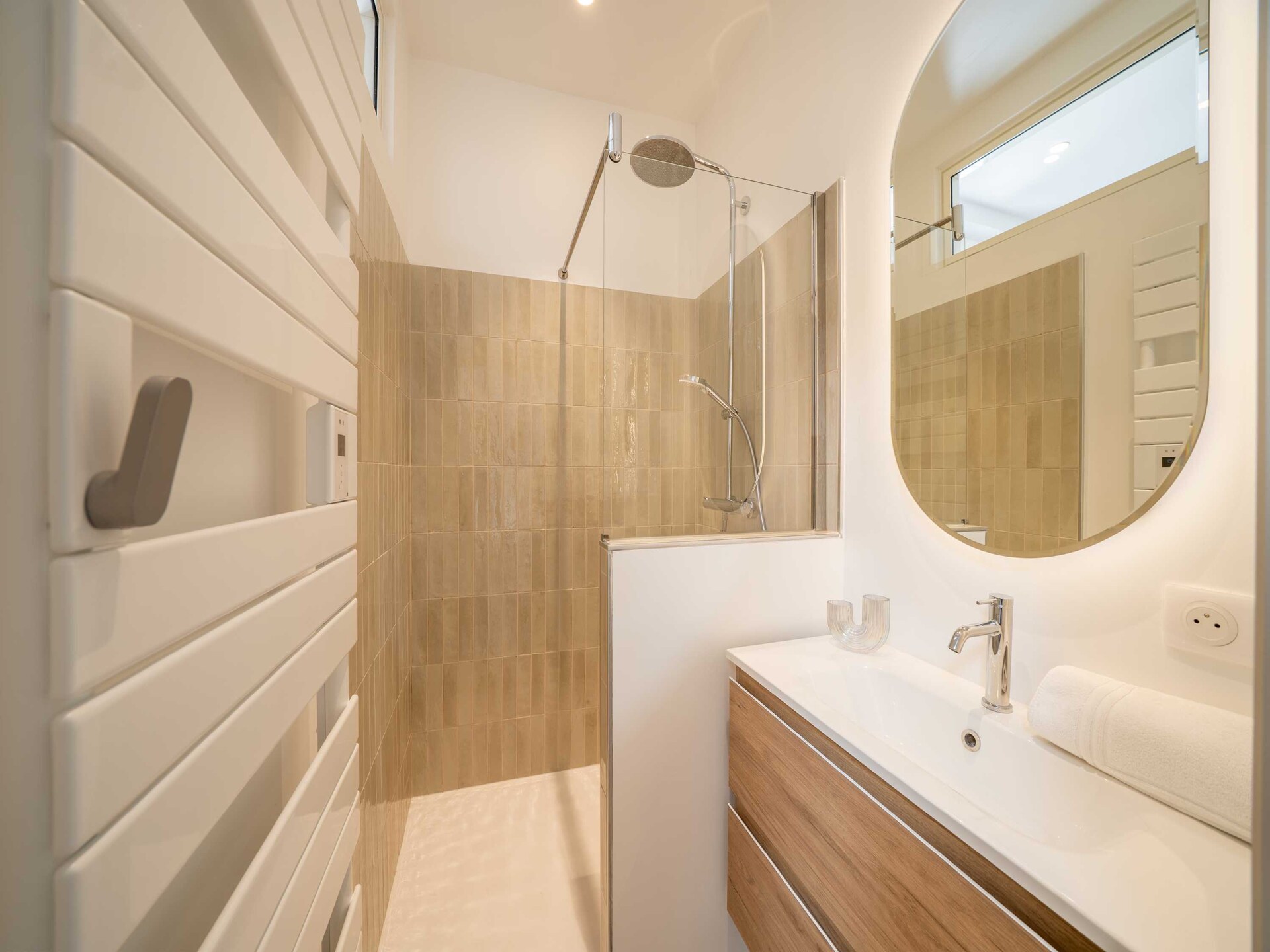Lichte studio in het hart van Saint-Tropez, vlakbij de haven - foto 40
