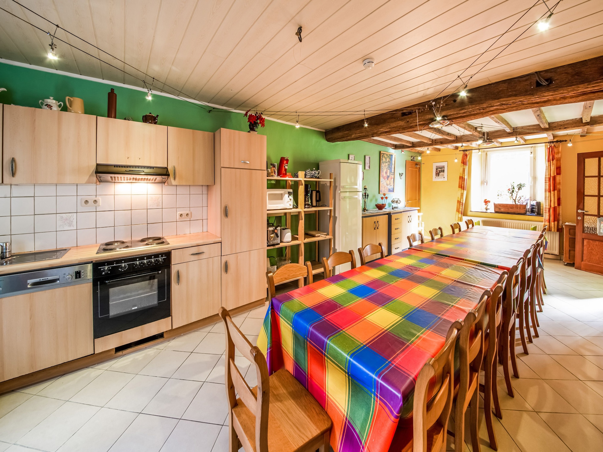 15-persoons vakantiehuis met haard en tuin in Awenne - foto 13