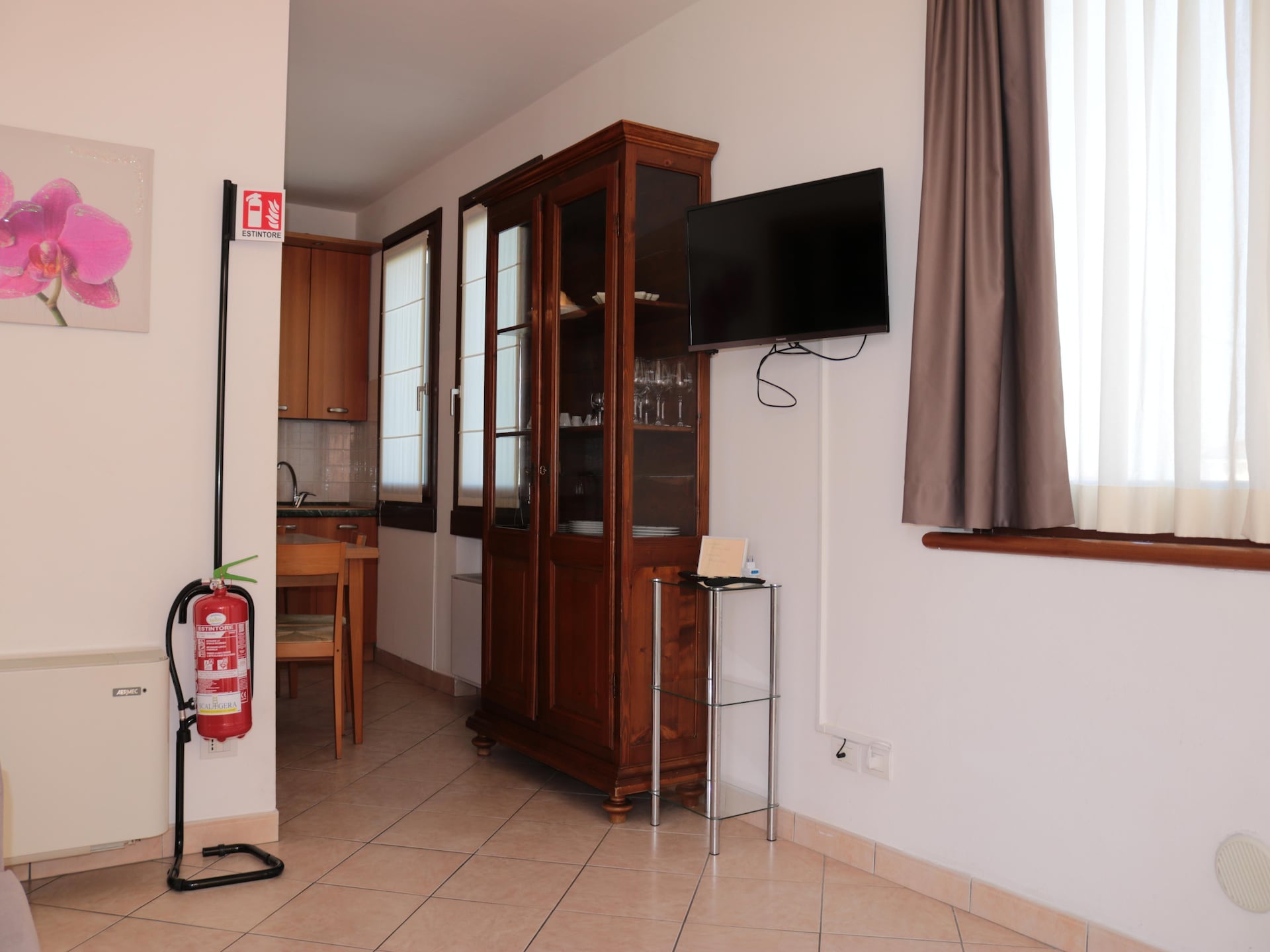 Vakantiehuis op 550 m van het meer in het centrum van Lazise - foto 5