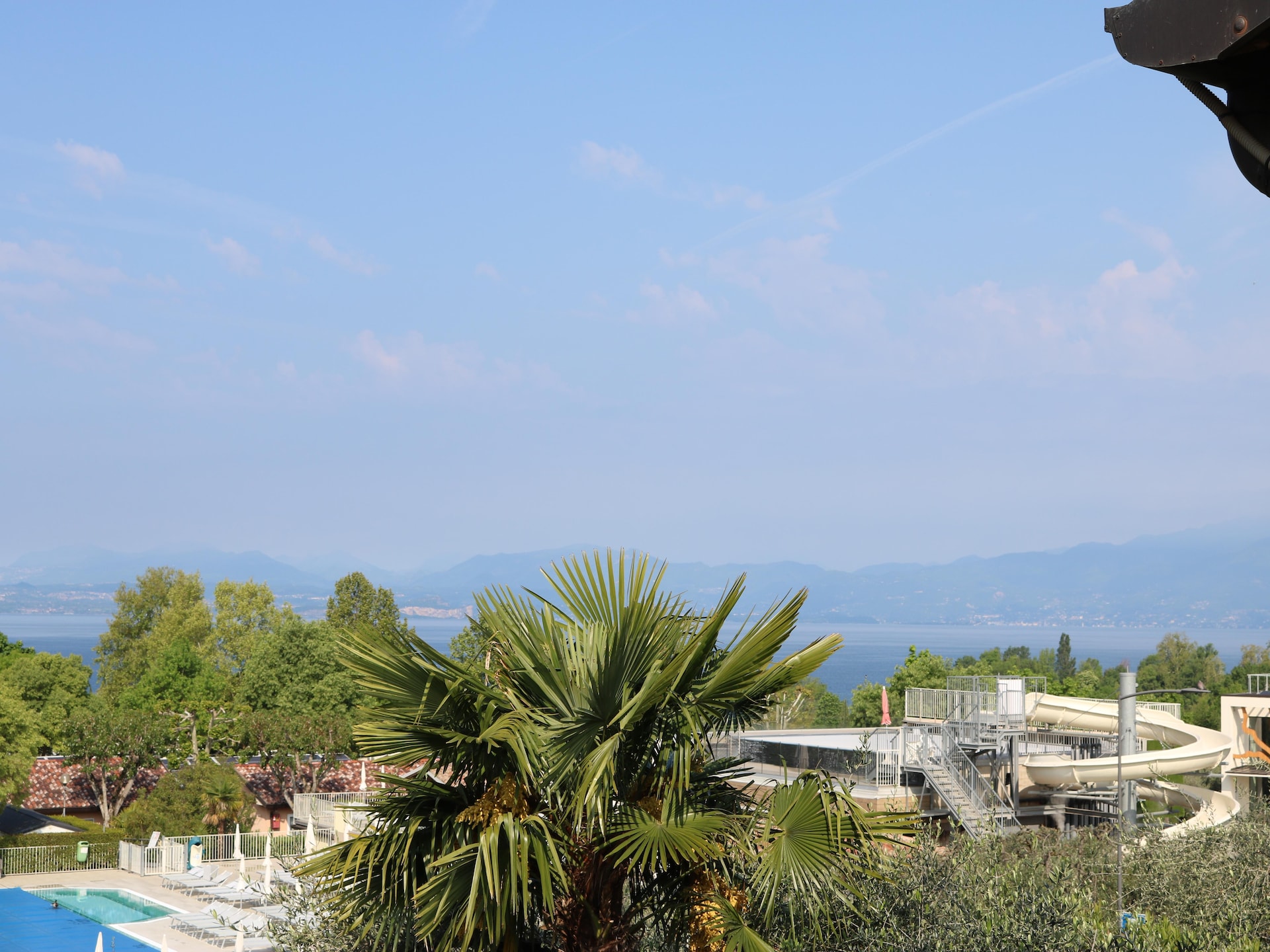 Vakantiehuis op 550 m van het meer in het centrum van Lazise - foto 23