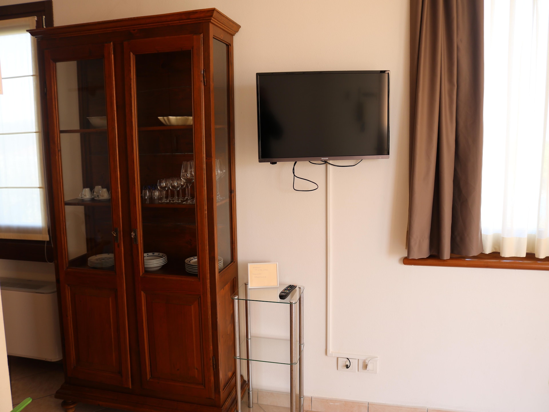 Vakantiehuis op 550 m van het meer in het centrum van Lazise - foto 7