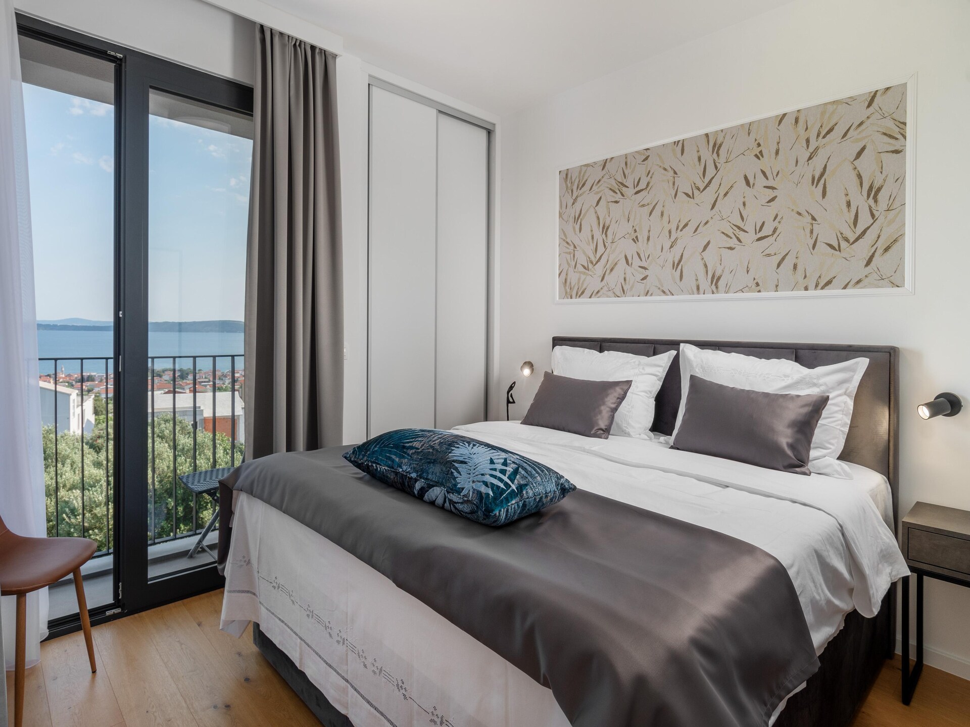 Ruime villa met privézwembad, sauna en zeezicht bij Split - foto 23