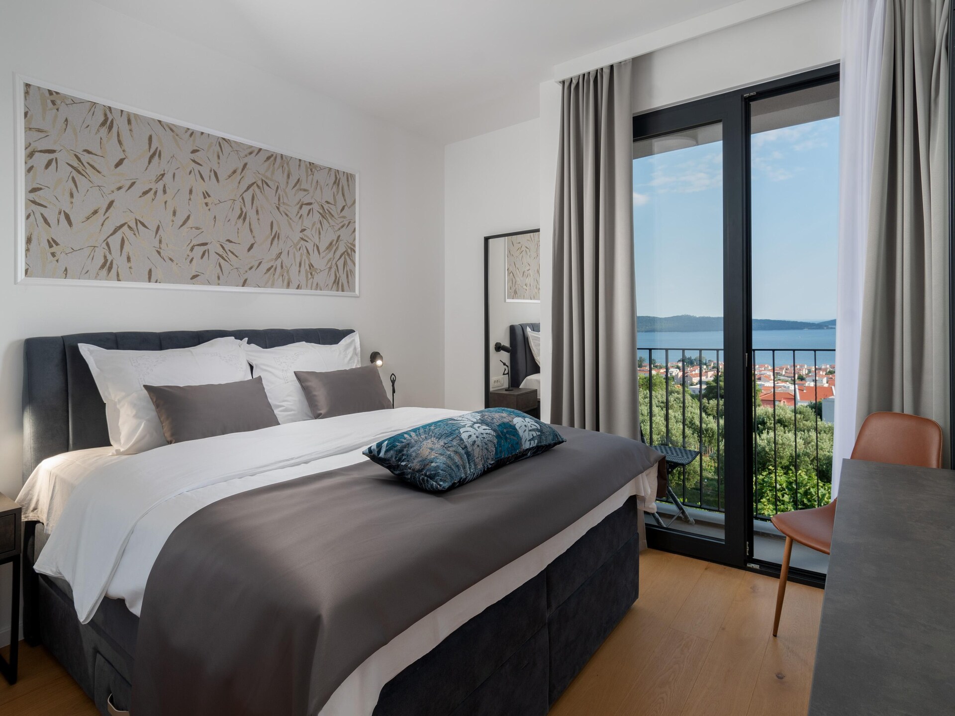 Ruime villa met privézwembad, sauna en zeezicht bij Split - foto 6