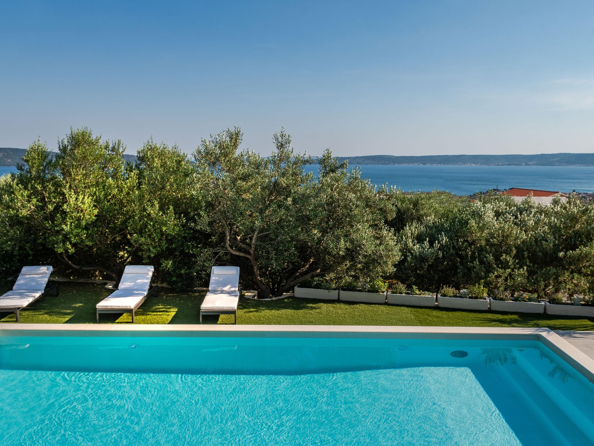 Ruime villa met privézwembad, sauna en zeezicht bij Split - foto 42