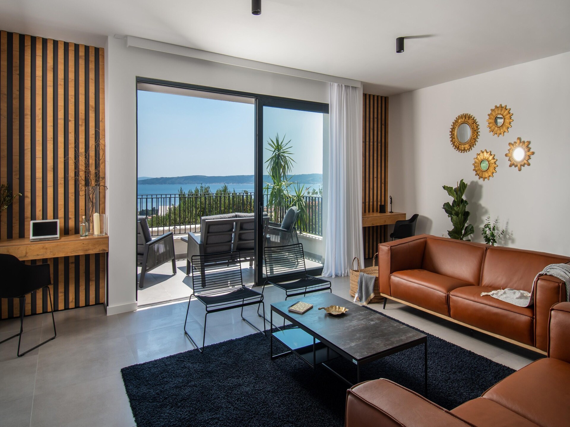 Ruime villa met privézwembad, sauna en zeezicht bij Split - foto 3