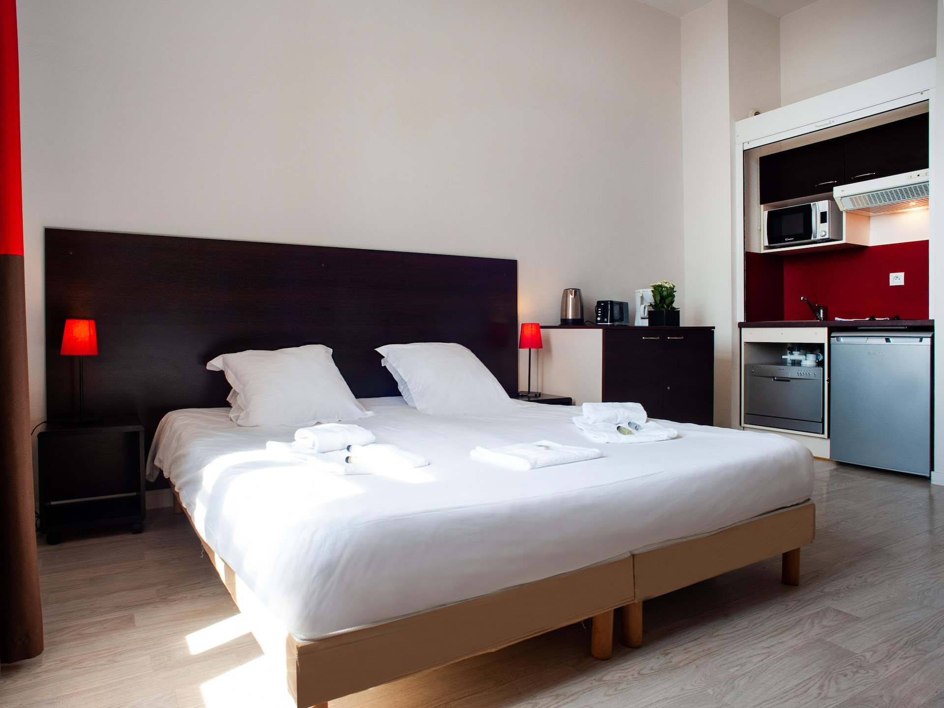 Moderne studio in Dinan voor 2 personen met zwembad - foto 5