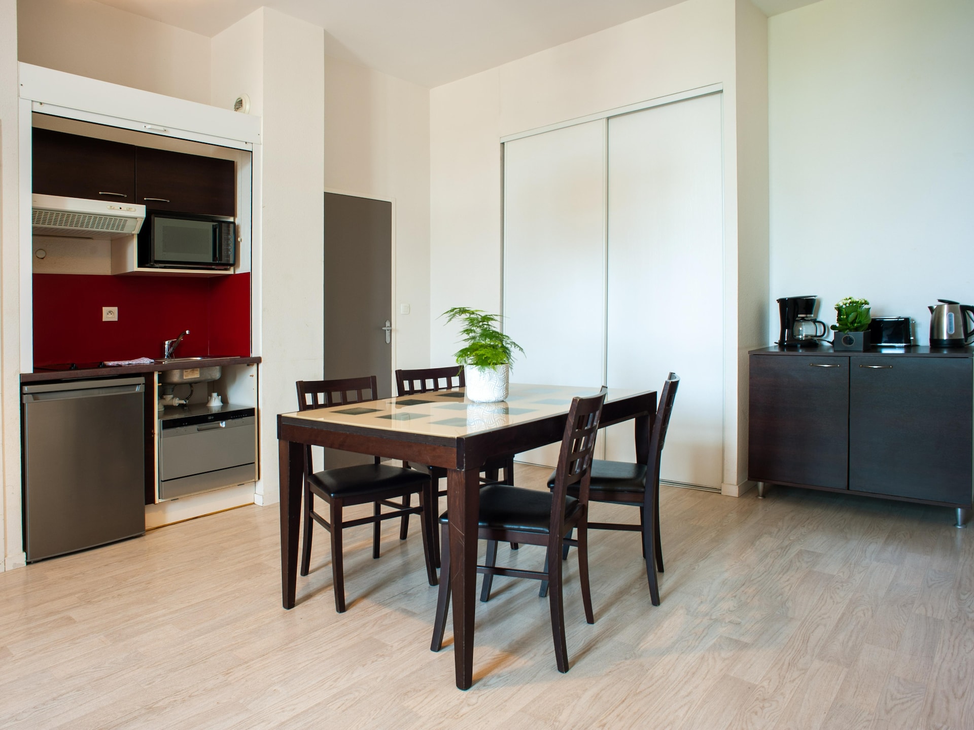 Licht appartement in Dinan met verwarmd buitenzwembad - foto 4