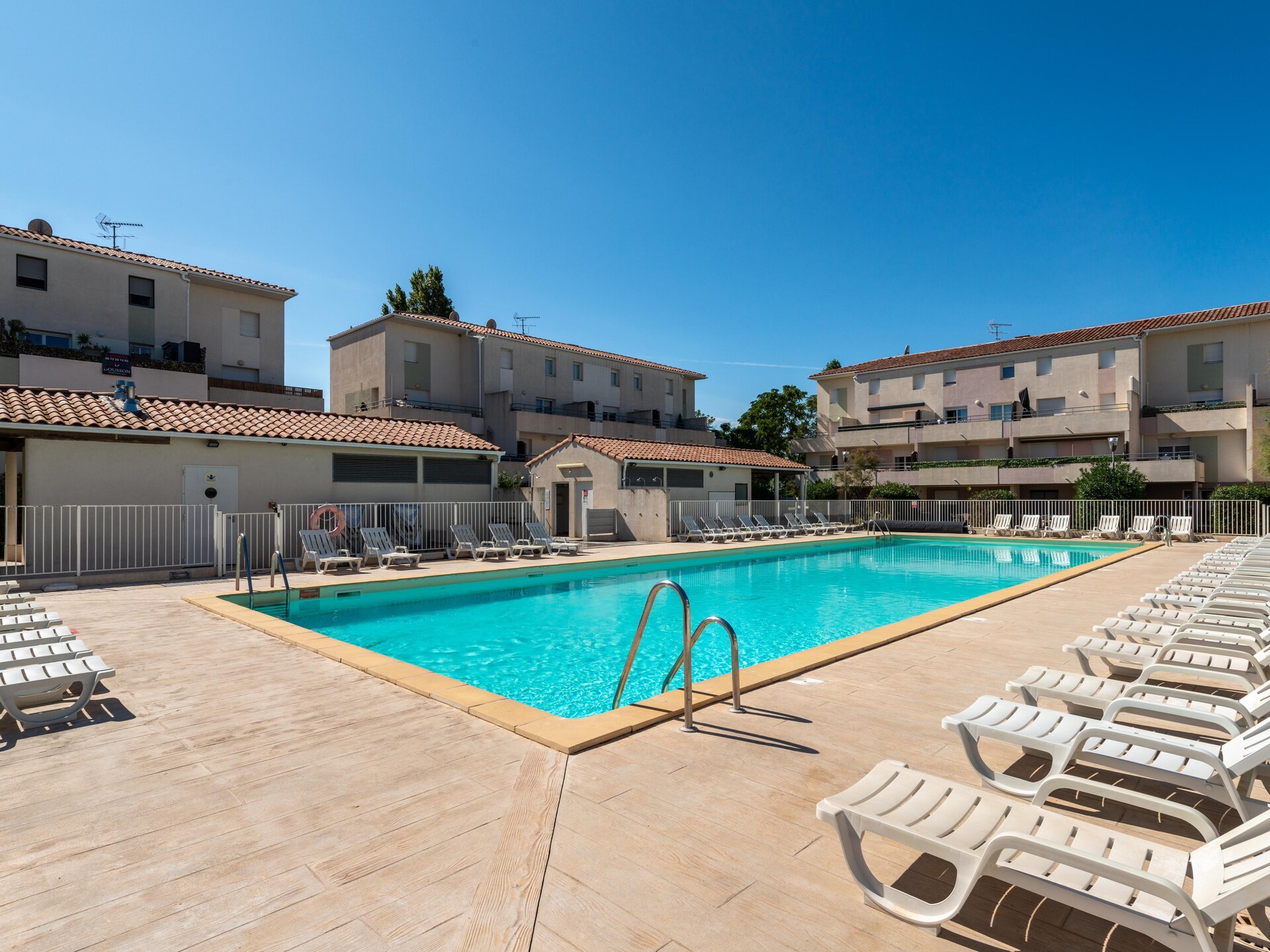 Luchtig appartement met airconditioning op Résidence Cap Camargue, 3 km van het strand - foto 10