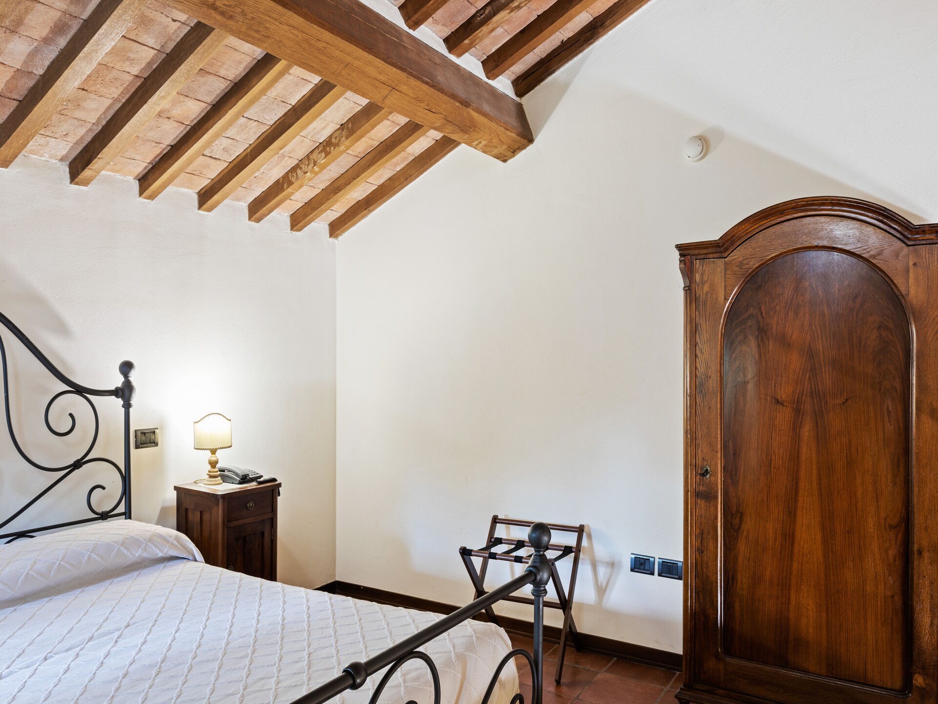 Sfeervol appartement in Perugia met zwembad en panoramisch uitzicht - foto 16