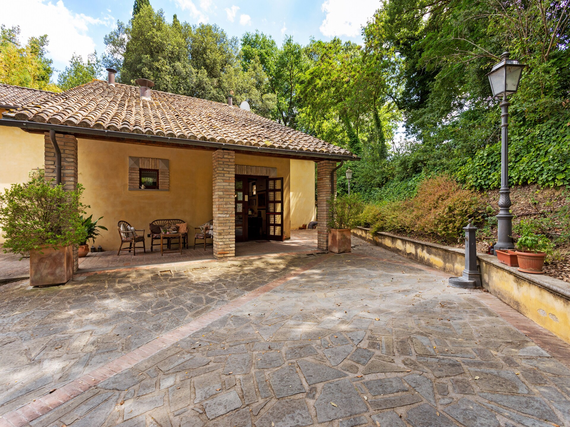Sfeervol appartement in Perugia met zwembad en panoramisch uitzicht - foto 1