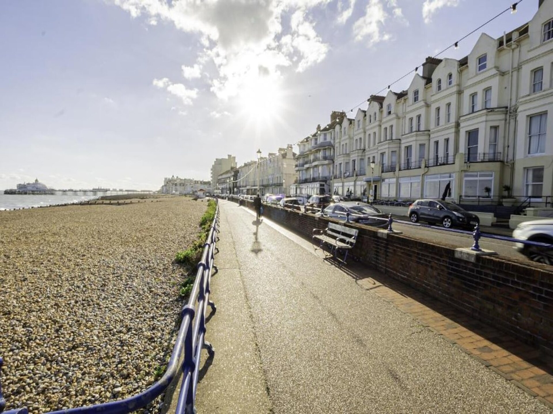 Luxe appartement in hartje Eastbourne nabij het strand - foto 1