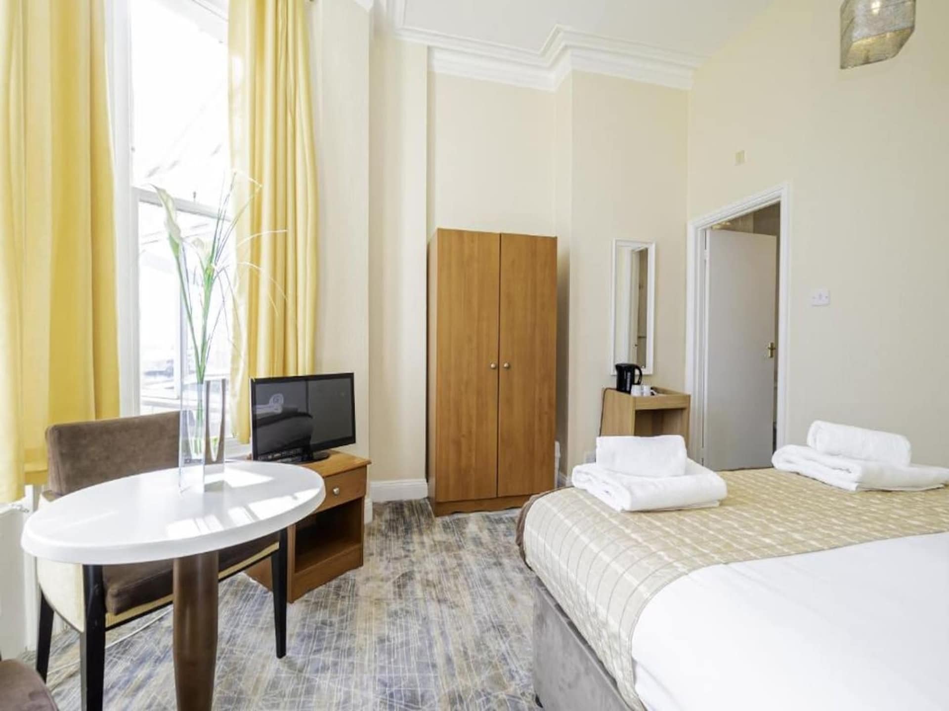 Luxe appartement in hartje Eastbourne nabij het strand - foto 32