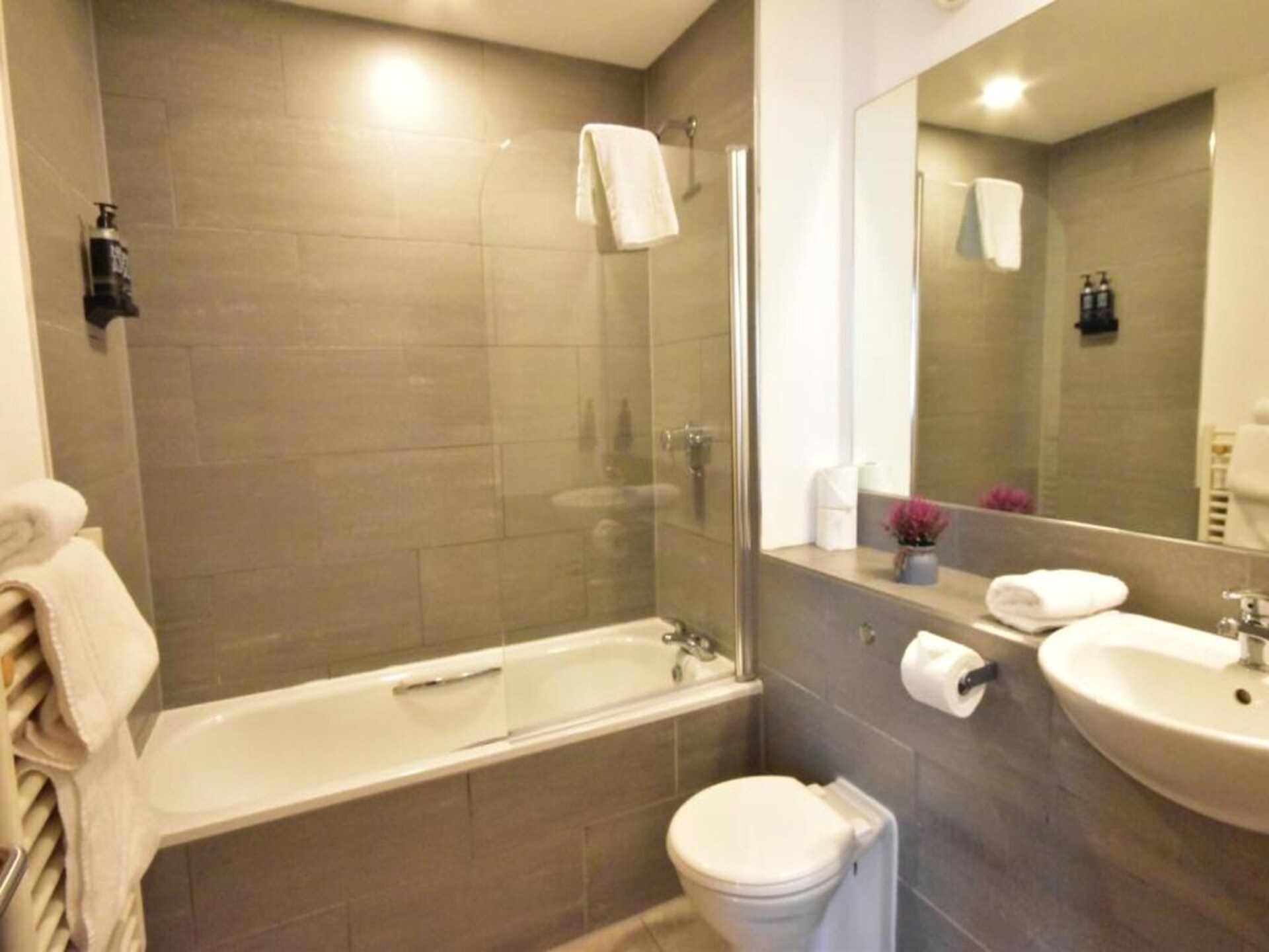 Stijlvol appartement in historisch Royal Hotel Cardiff voor 3 personen - foto 28