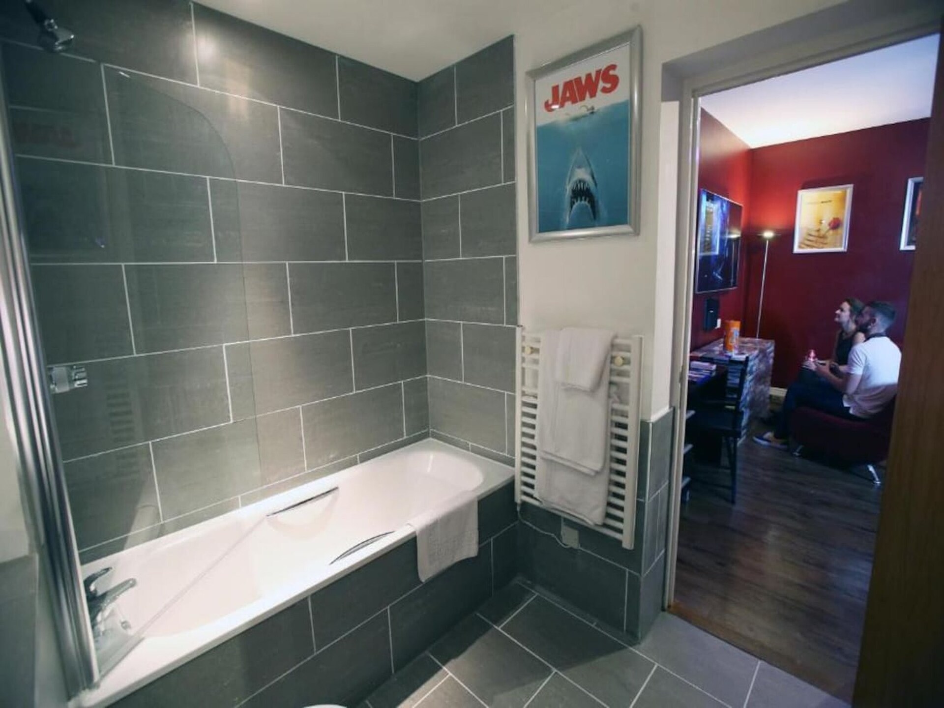 Compact Double Room in historisch Royal Hotel Cardiff - foto 27