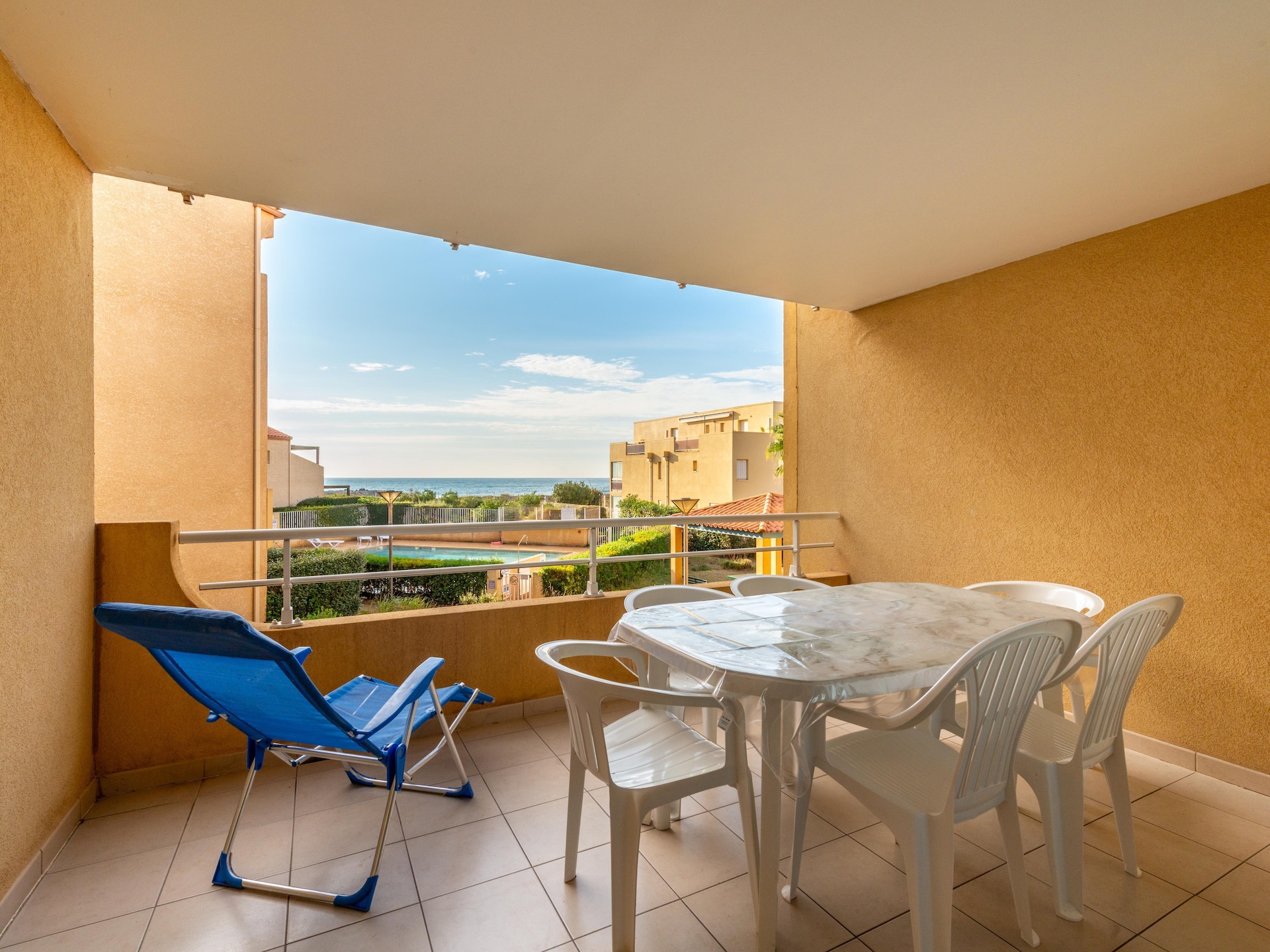 Op 800 m van het strand: ruim appartement in Valras-Plage voor 6 personen - foto 6