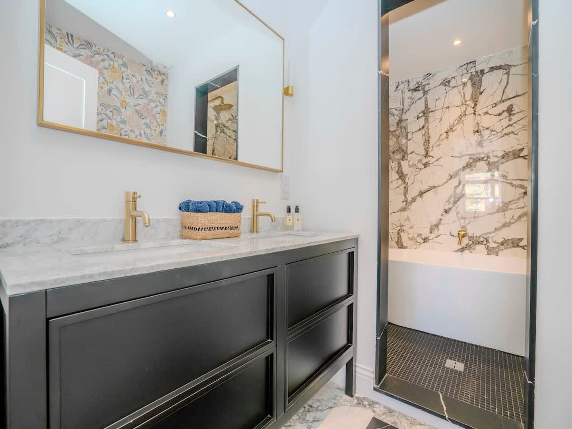 Stijlvol appartement met dakterras in Greater London - foto 30