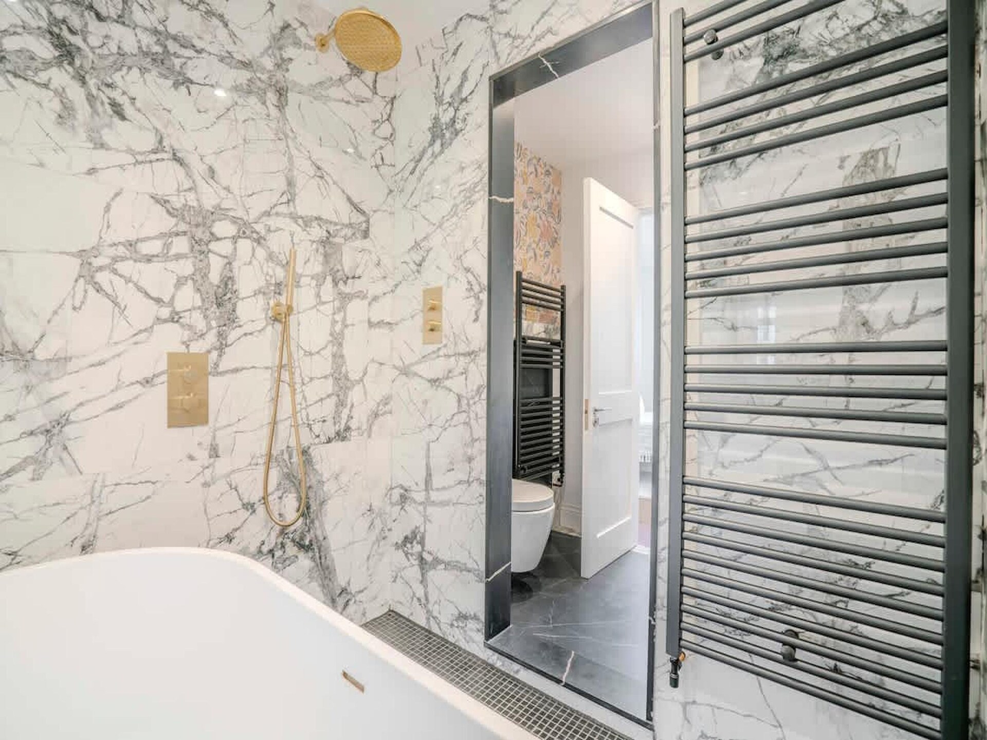 Stijlvol appartement met dakterras in Greater London - foto 34