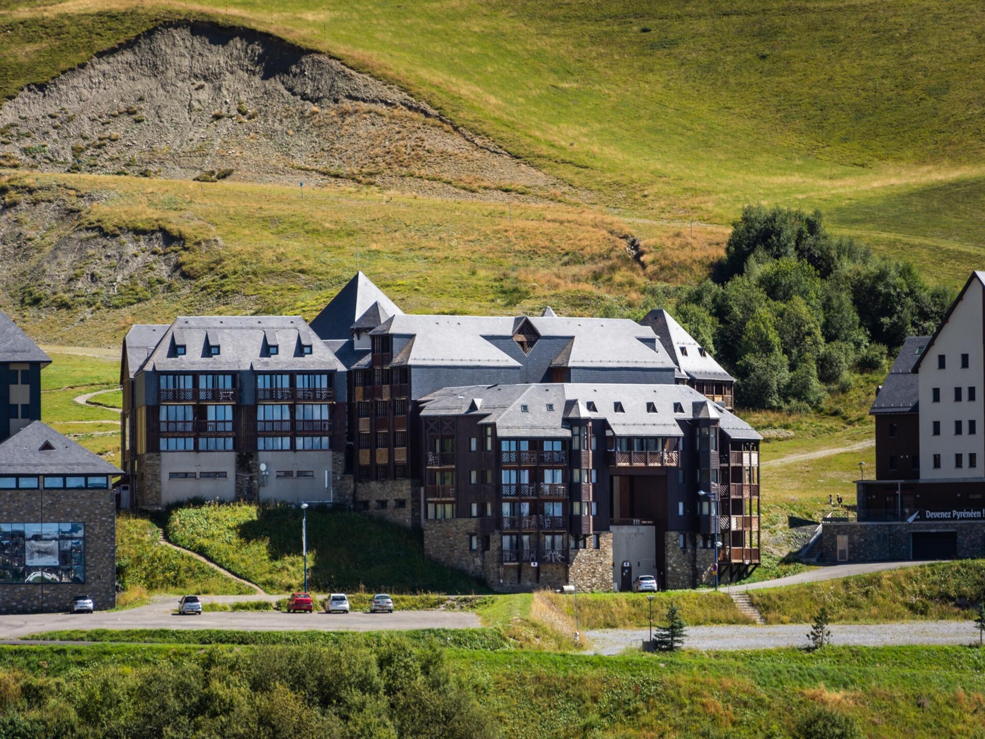 Ruim 4-kamerappartement voor 7 personen op 1600m hoogte in Peyragudes - foto 8