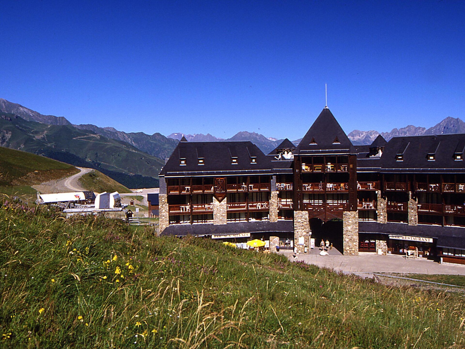 Ruim 8-persoons appartement met balkon op 1600m hoogte in Peyragudes - foto 10