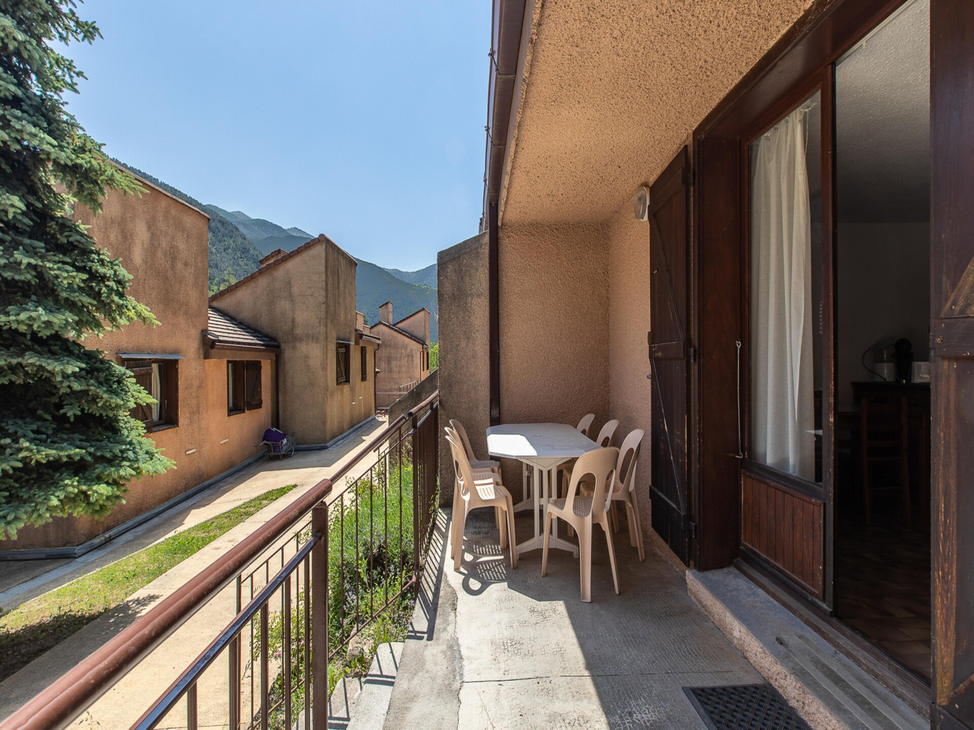 Ruim 4-kamerappartement voor 7 personen aan de rivier in Guillaumes - foto 19