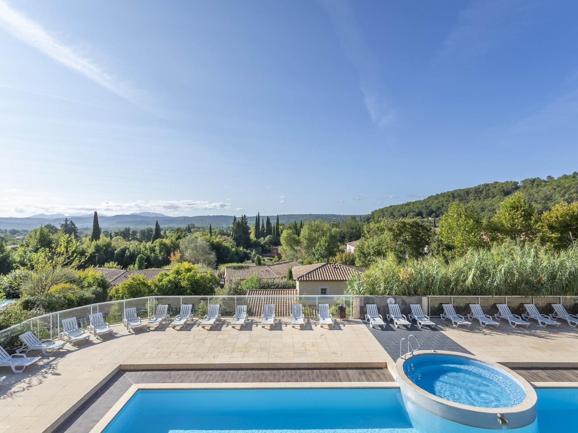 Sfeervol appartement met balkon in Callian, Var - foto 17