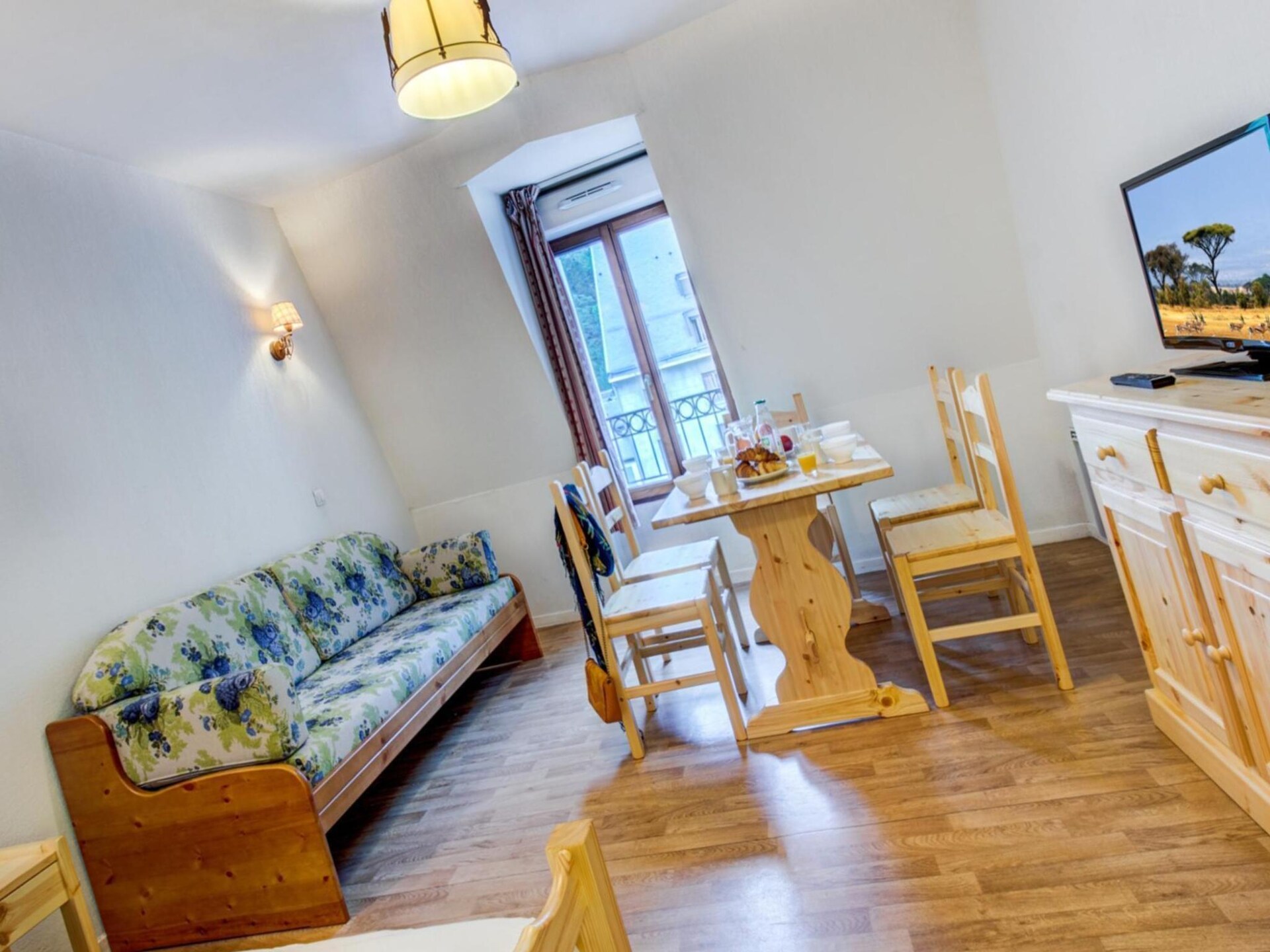 3-persoons appartement in Bagnères-de-Luchon nabij golfbaan - foto 4