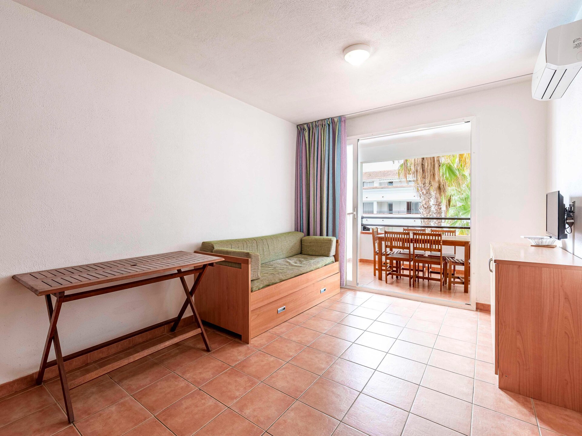 Centraal gelegen appartement in San-Nicolao met zeezicht - foto 3