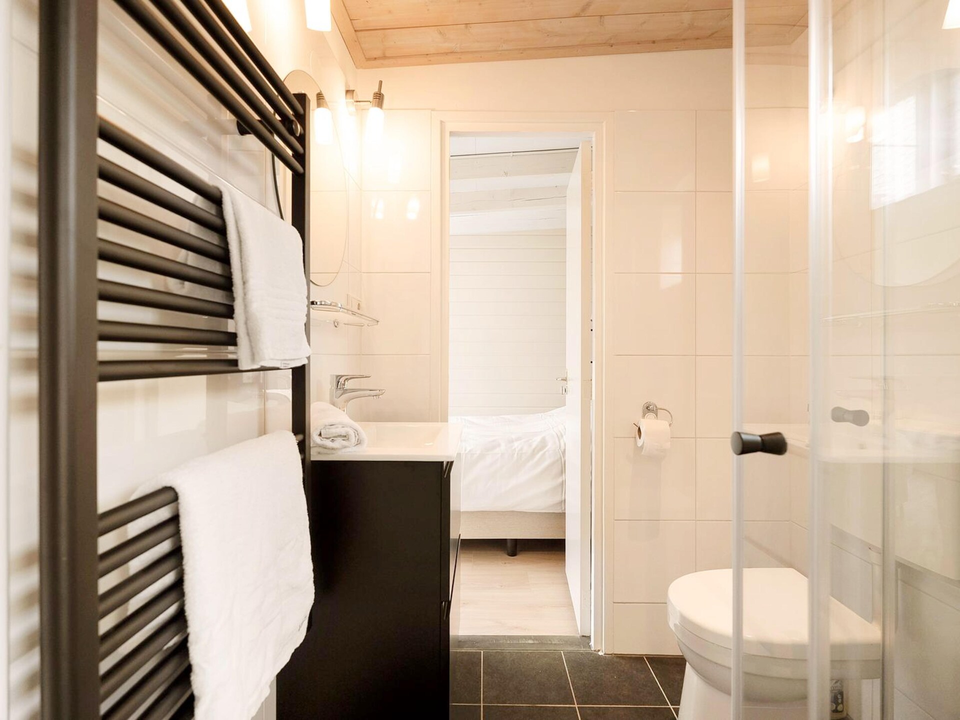 Stijlvol vakantiehuis met hottub in Sint Maartensvlotbrug - foto 26
