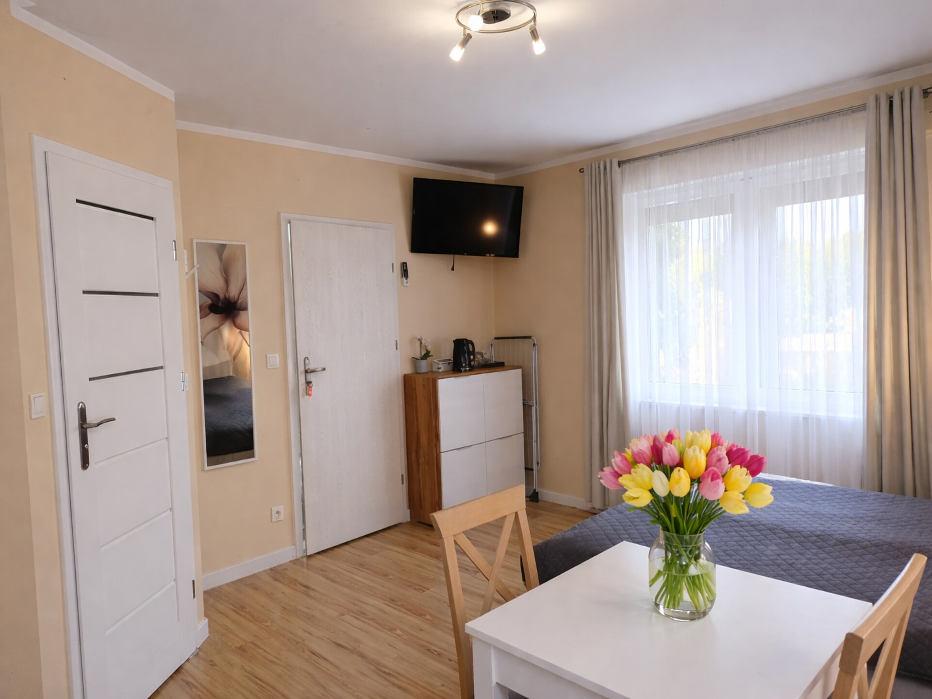 Comfortabel appartement voor 9 personen met zwembad en jacuzzi in Międzywodzie - foto 3