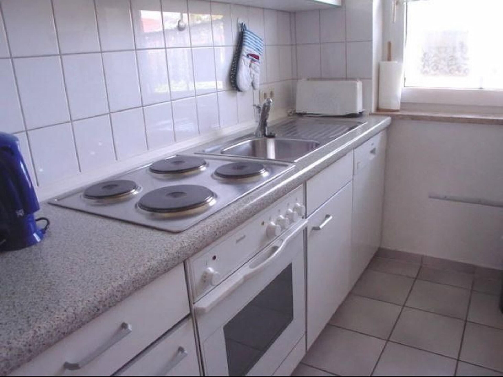 Licht appartement op de begane grond met terras, 1,5 km van strand - foto 5