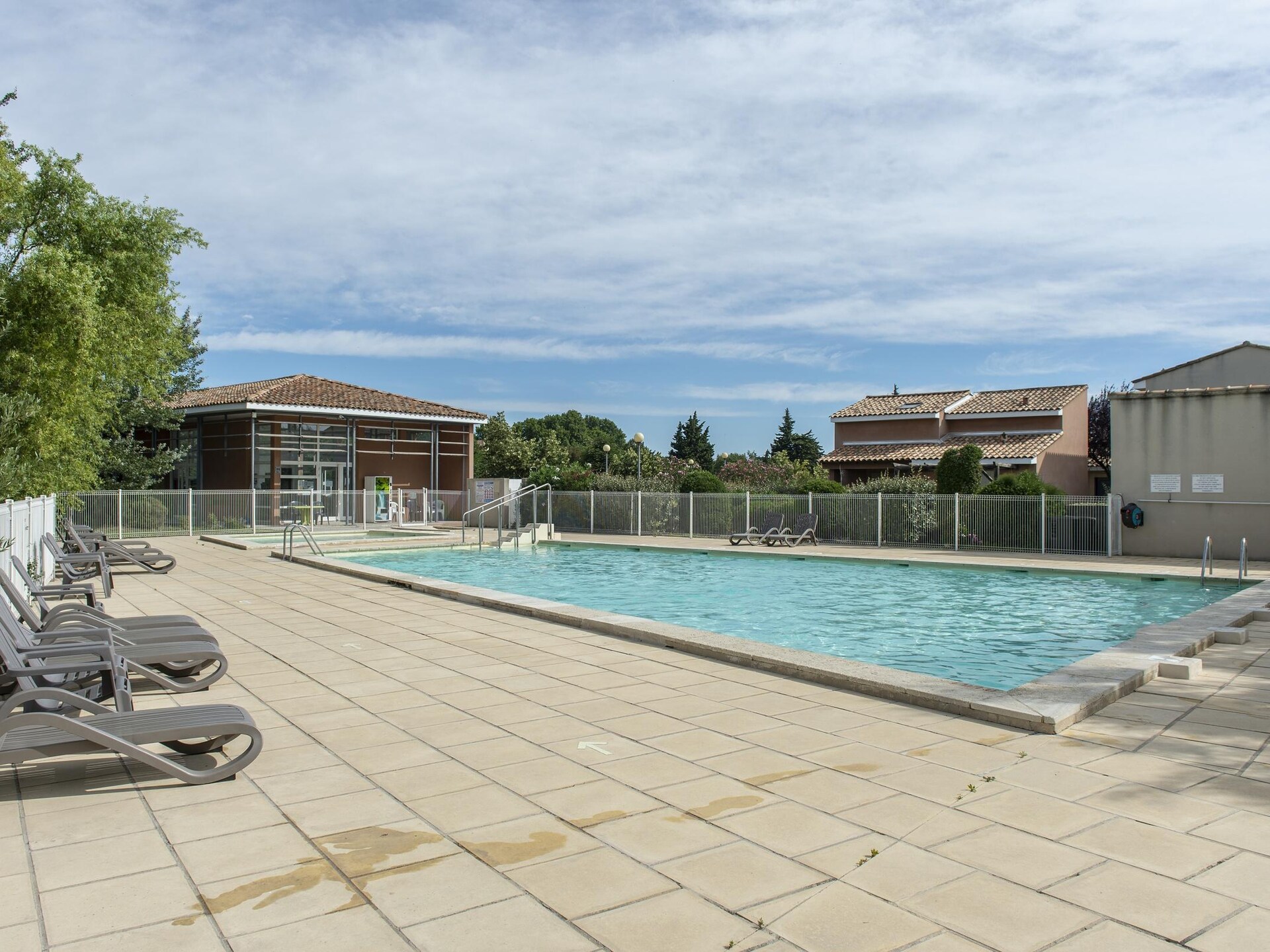 Villa met privézwembad voor 8 personen nabij Avignon - foto 9