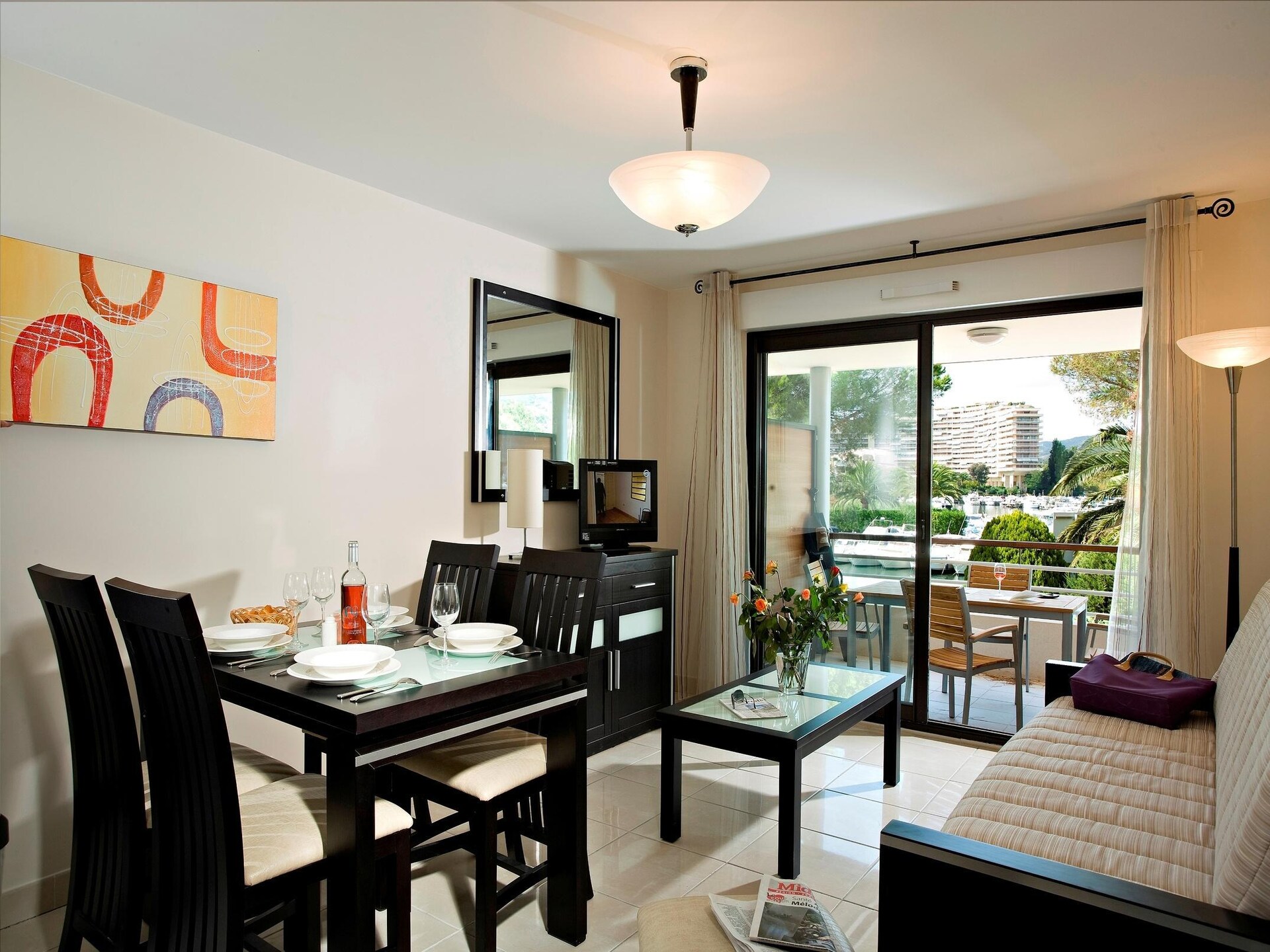 Licht appartement aan de jachthaven van Mandelieu-la-Napoule - foto 3
