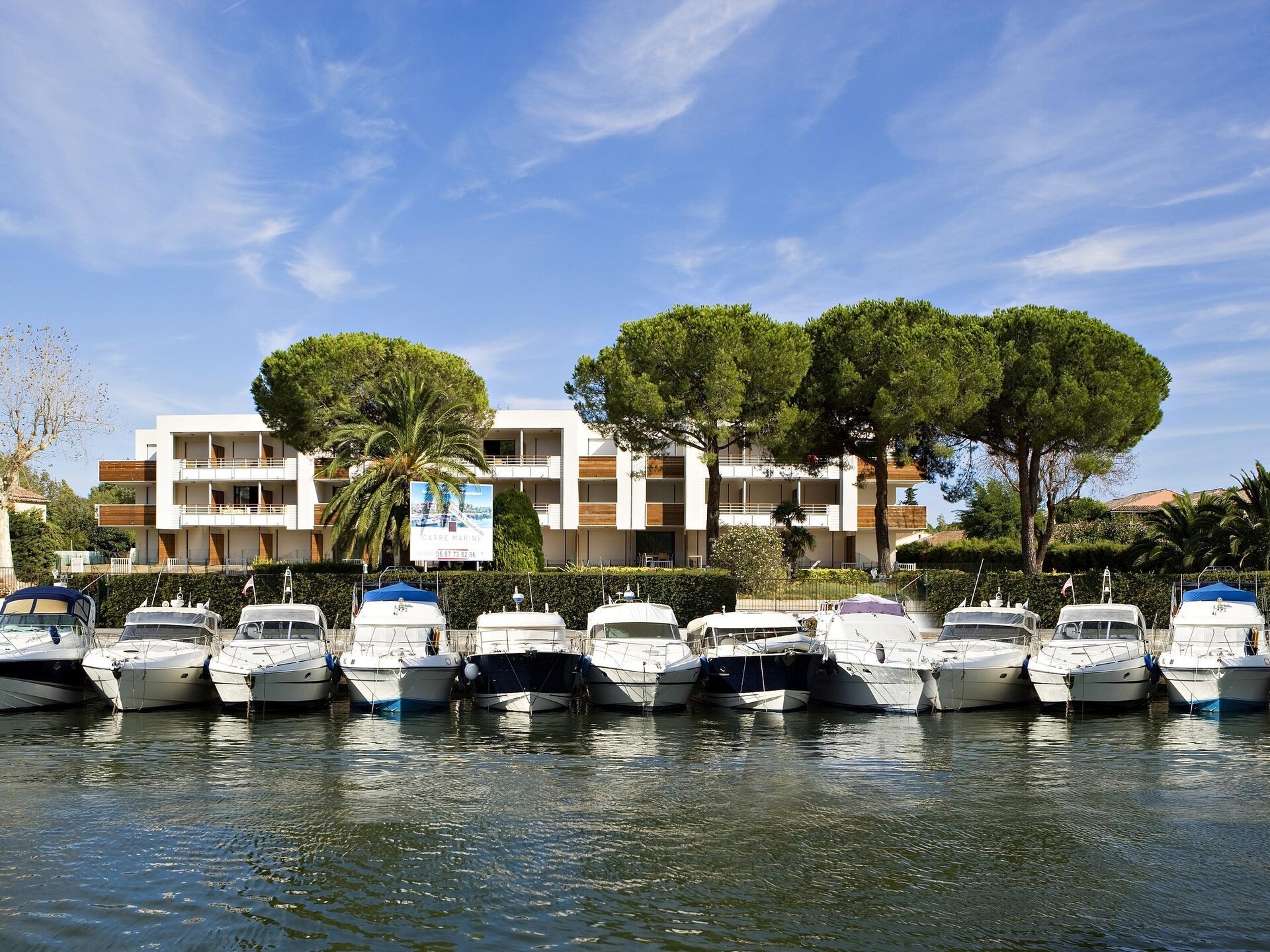 Licht appartement met terras bij de jachthaven in Mandelieu-la-Napoule - foto 17