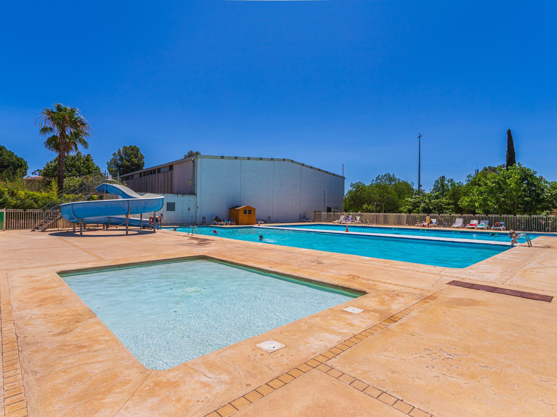 Licht appartement met zwembad in La Londe les Maures - foto 19