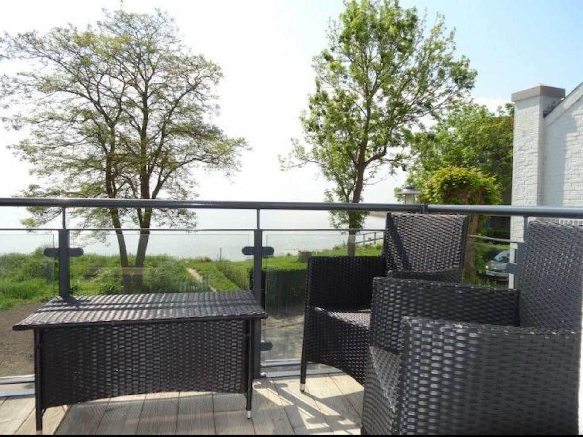 Aan zee: Modern appartement met zeezicht in Orth - foto 4