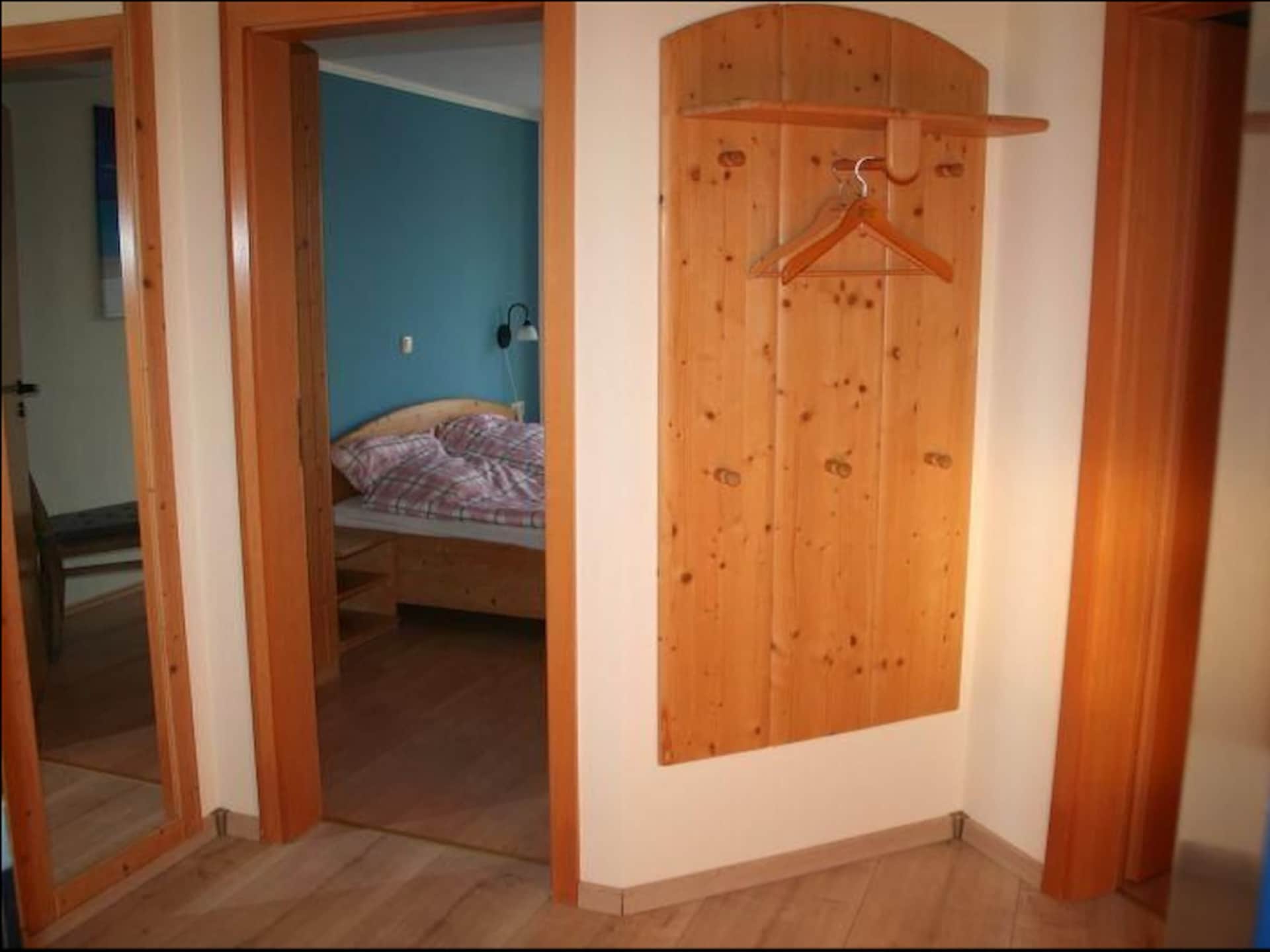Comfortabel appartement met uitzicht op jachthaven in Orth, 5 km van het strand - foto 8