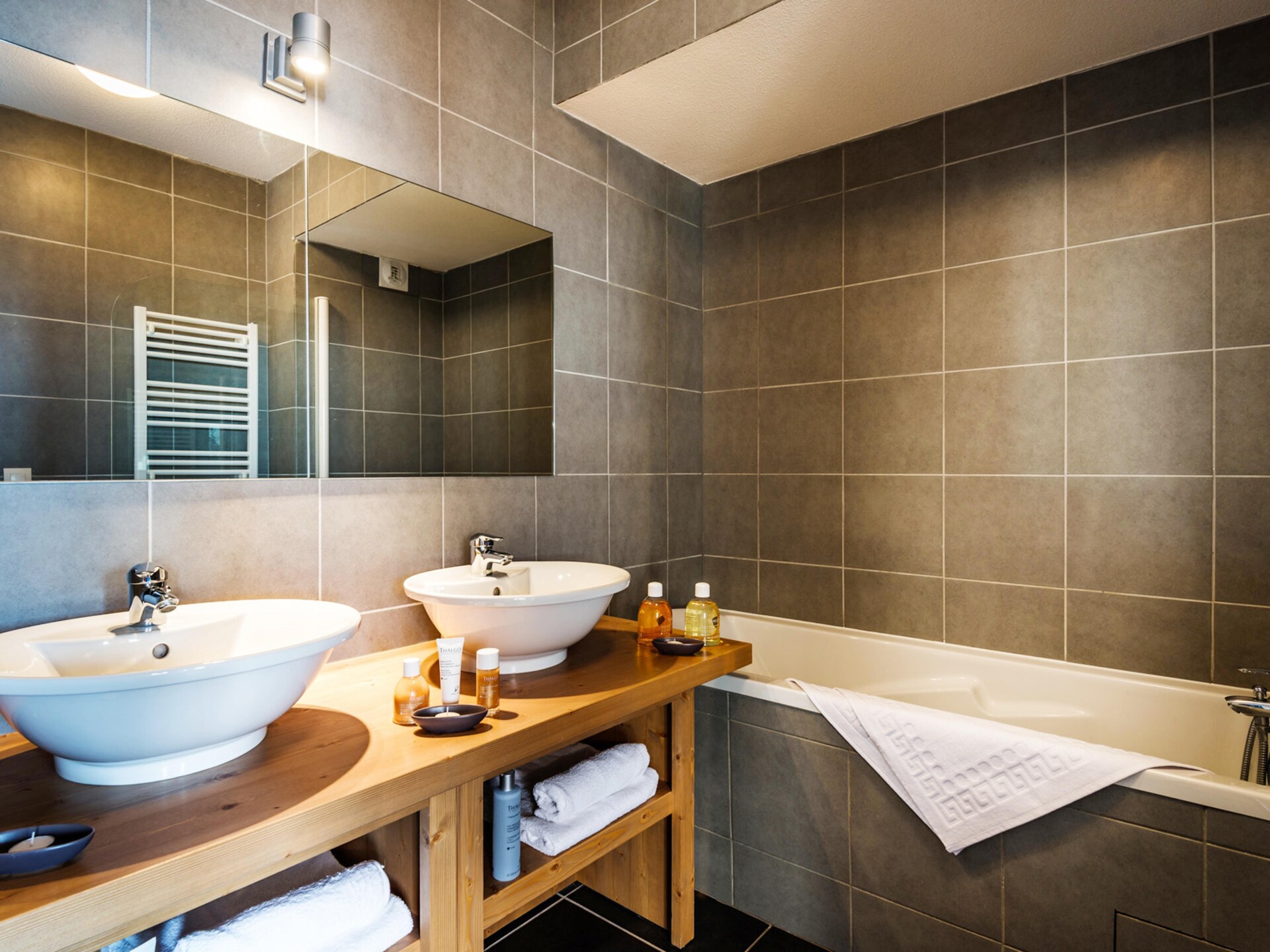 Stijlvol appartement in Bourg-Saint-Maurice met panoramisch uitzicht - foto 19
