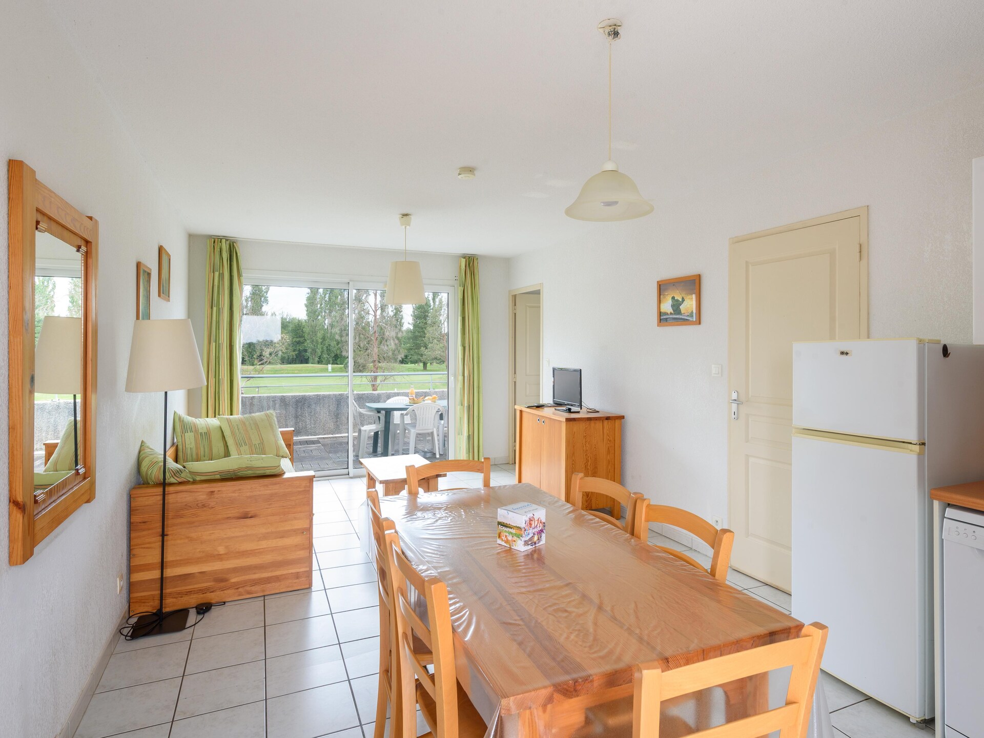 Ruim appartement voor 6 aan de Gaillac wijngaarden met zwembad - foto 10