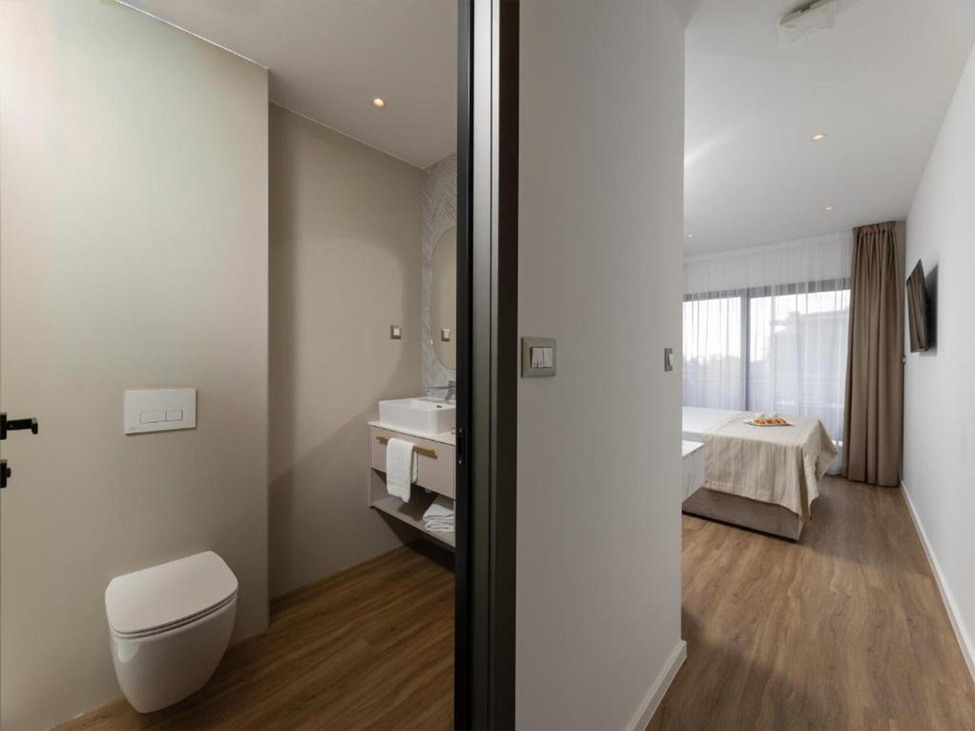 Eigentijdse kamer met balkon in het hart van Split - foto 14