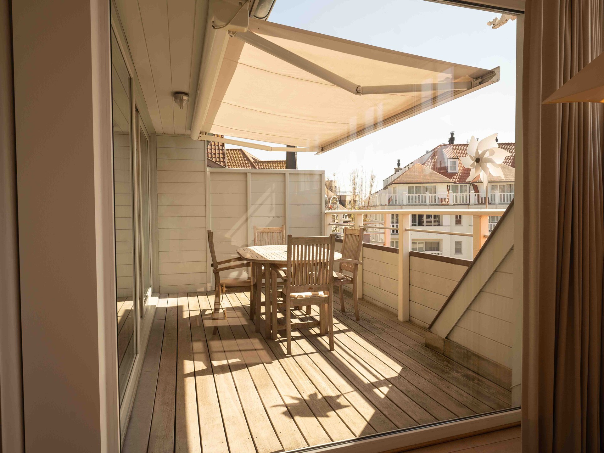 Lichte duplex met 2 slaapkamers en terras in Knokke-Heist - foto 4