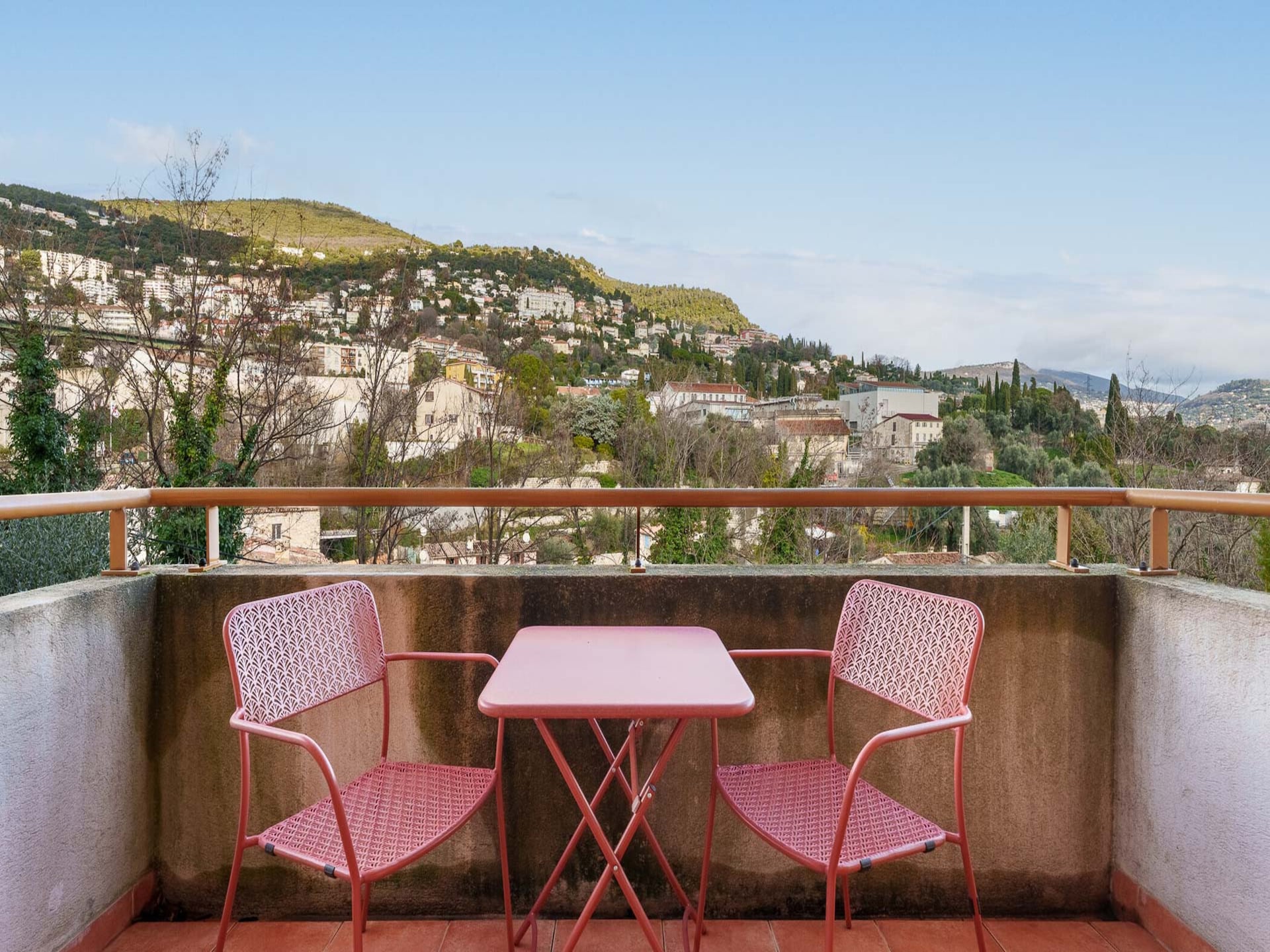Centraal gelegen appartement in Grasse met balkon en zwembad - foto 9