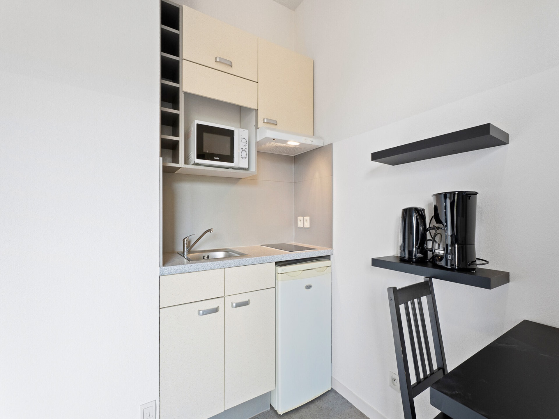 Centraal gelegen appartement in Grasse met balkon en zwembad - foto 3