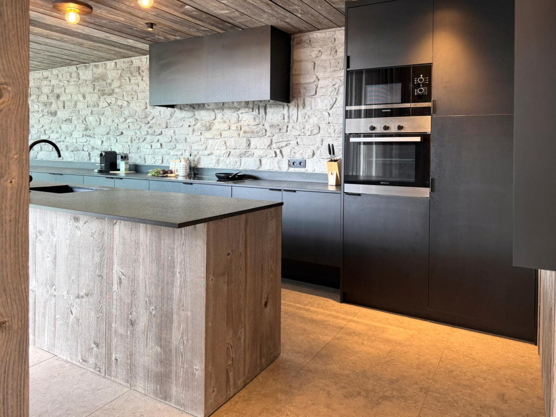 Modern designvakantiehuis Coco Noir in Somme-Leuze voor 6 personen - foto 9
